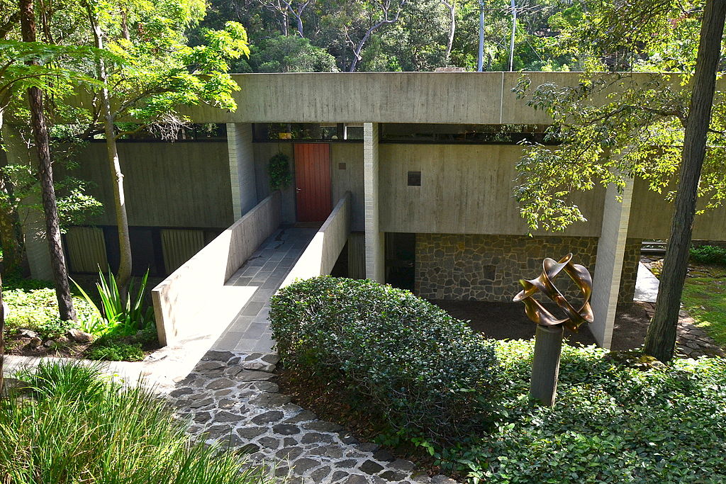 Harry and Penelope Seidler House, 1967.